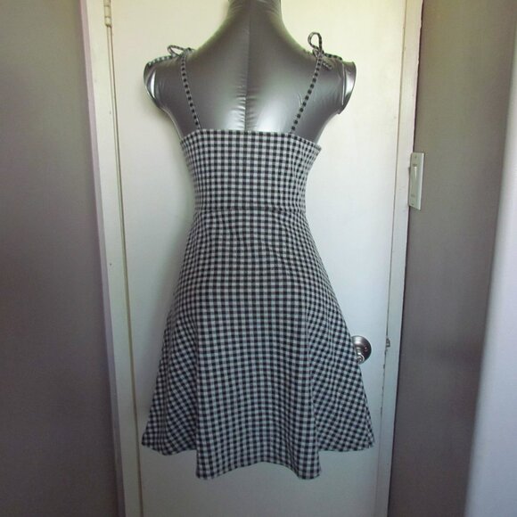 Black and White Gingham Mini Fit and Flare Cottagecore Picnic Chic Dress Small - Picture 7 of 10